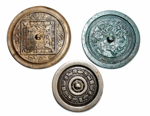 China: 80 Bronze Mirrors Discovered in an Ancient Cemetery