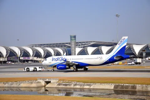 India Resumes Flights to The UK Despite The COVID Crisis