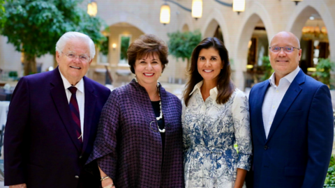 Did Nikki Haley Just Celebrate a Photograph With a Nazi Who Glorifies Hitler?