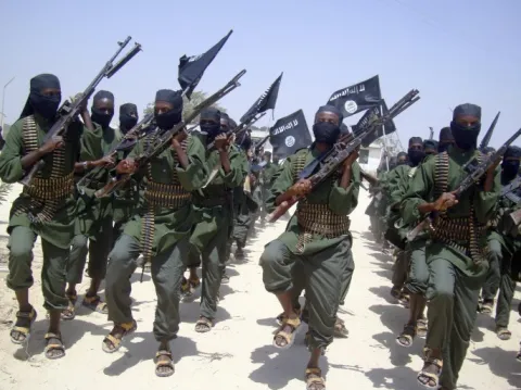 مقتل 16 عسكريا في هجوم شنته 
