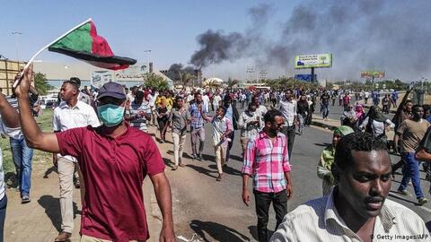 Sudan: 52 Policemen Injured in Anti-government Protests