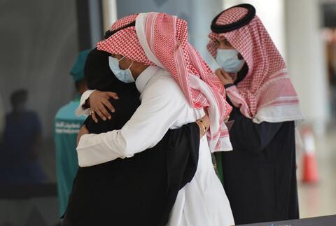 Saudi Prison Guards Unveil Horrific Records of Torturing Political Activists