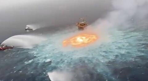 Gulf of Mexico inflame After Deadly Gas Leak