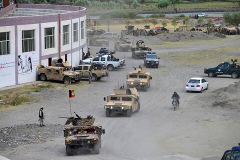 Taliban Calls on Government Workers to Return to Their Jobs
