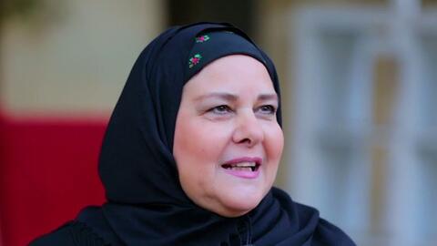 In Picture: Donia and Amy Samir Ghanem Sob at Their Mother, Dalal Abdel Aziz's Funeral