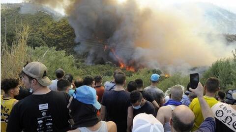 الإعلام الجزائري: هكذا تحدث الحرائق في البلاد