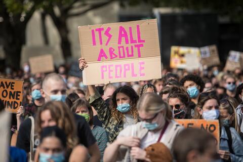 Germans Vote to Elect New Chancellor