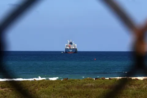 Sanctions-Busting: Iran Oil May Not End Lebanon's Fuel Crisis