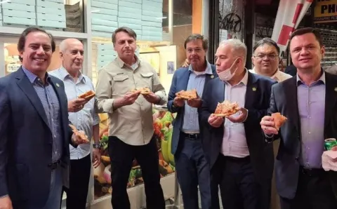 No Vaccine, No Entry! Brazilian President Kicked out of a NYC Restaurant