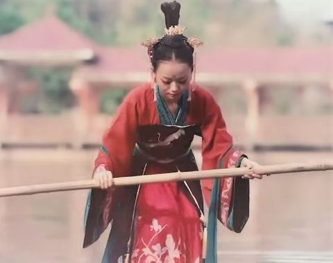 Water Ballet: Guizhou Art of Bamboo Drifting