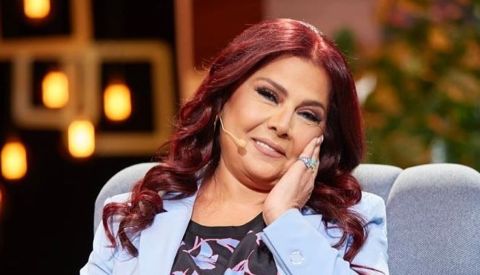 صباح الجزائري تبهر متابعيها بصورة رومانسية مع زوجها
