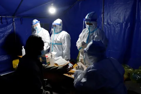 China Starts COVID-19 Vaccine Boosters Ahead of The Winter Olympics