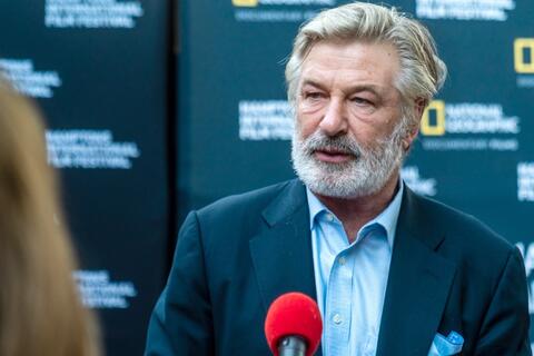 Alec Baldwin Peacefully Shopping in Vermont Following Shooting Incident 