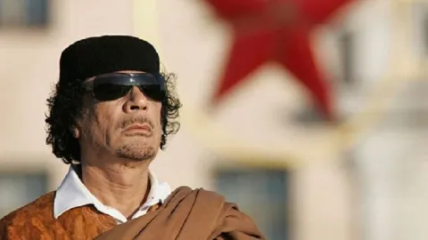 تسجيل صوتي للقذافي يوم مقتله: