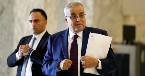 وزير الخارجية اللبناني: لا نستطيع كبح جماح حزب الله وقرداحي فتيل الازمة