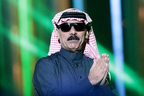 عمر سليمان..مغني الاعراس السوري الذي اشغل الصحافة العالمية
