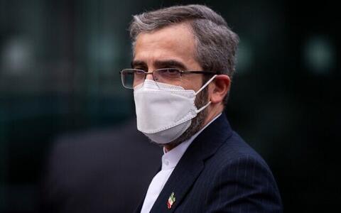 Iran Takes 'Tough' Stand as Vienna Delegates Consult With Their Home States