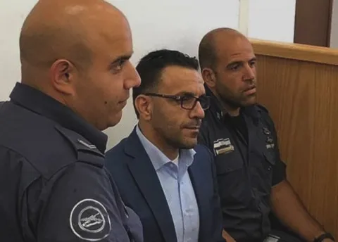 اسرائيل تحرم محافظ القدس من حضور زفاف ابنته الوحيدة