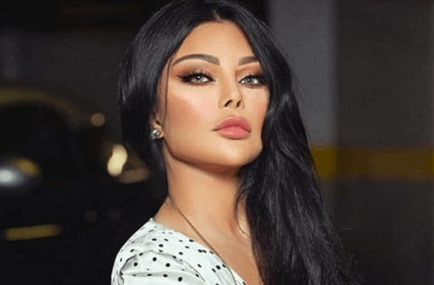هيفاء وهبي و إطلالة مثيرة في حفل تتويج (ملك جمال لبنان)