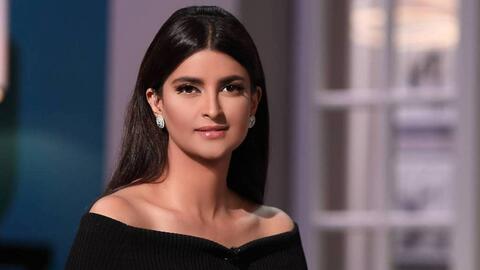 علا الفارس تنشر صورة لفستان زفافها.. يليق بك الأبيض