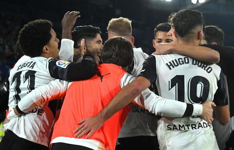 تشكيلة فالنسيا المتوقعة لمواجهة ريال مدريد اليوم في الليغا