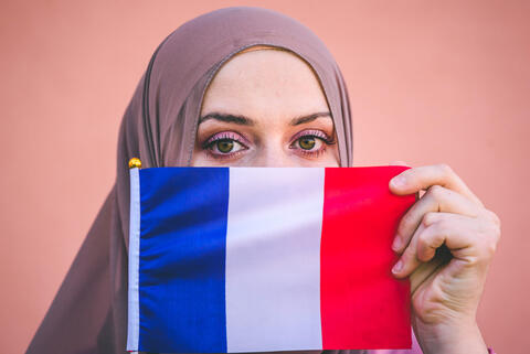 France: Art Festival Loses Subsidy Over a Woman Mural Wearing Hijab