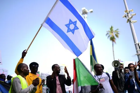 وفد اسرائيلي في السودان للقاء البرهان وقادة عسكريين