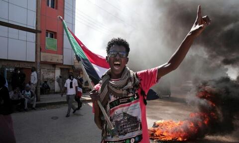 92 إصابة في مظاهرات الأحد بالسودان