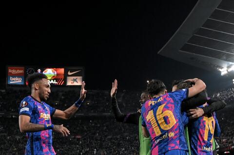 تشكيلة برشلونة المتوقعة أمام نابولي اليوم في الدوري الأوروبي