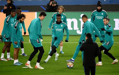 تشكيلة ريال مدريد المتوقعة أمام باريس سان جيرمان اليوم في دوري الأبطال