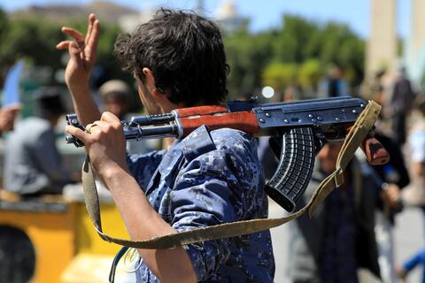 The UAE Calls on The US to Re-classify Houthis as a Terror Organization