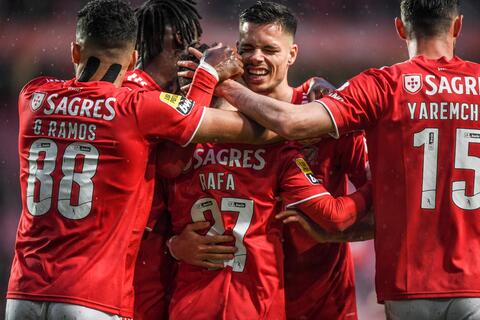 تشكيلة بنفيكا المتوقعة أمام ليفربول اليوم في دوري أبطال أوروبا