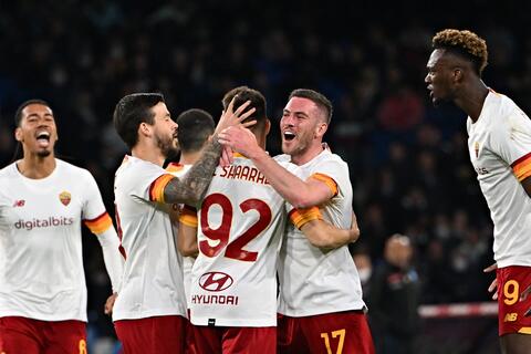 تشكيلة روما المتوقعة أمام ليستر اليوم في دوري المؤتمر الأوروبي