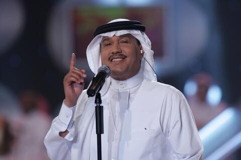 ثروة محمد عبده تقدر بـ11 مليار دولار.. ووالدته لم ترى الفن كمصدر رزق
