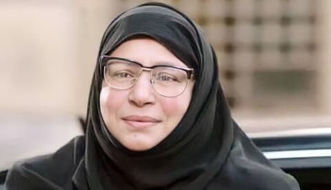 صورة عبلة كامل على مائدة الرحمن تثير الجدل.. وطليقها يوضح!