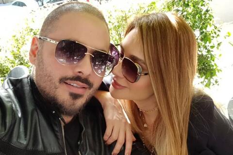 في أحدث ظهور لهما: رامي عياش و زوجته في منتهى الرومانسية