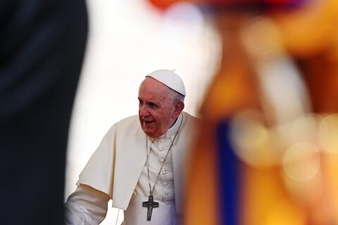 Pope Francis: Indiscriminate Arms Trafficking Should Stop