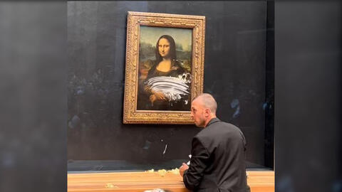 Mona Lisa Got Caked! What Happened to the World's Masterpiece?