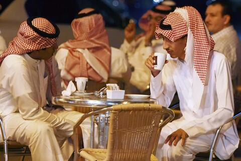 حملة مقاطعة الكافيهات تتصدر الترند في السعودية 