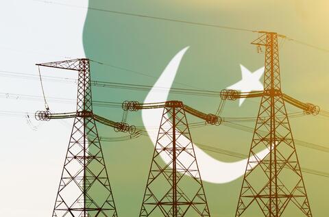 Pakistan: Chinese Power Producers Threaten of Shutting Down if Not Paid Pending Payments