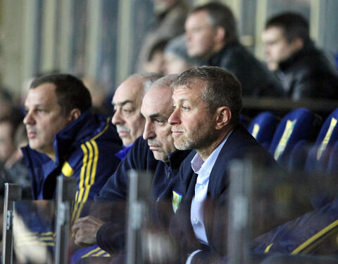 Portugal Obstructs Sale of Roman Abramovich’s Mansion