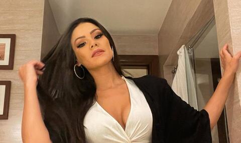 الراقصة دينا تطلق خط أزياء خاص بها