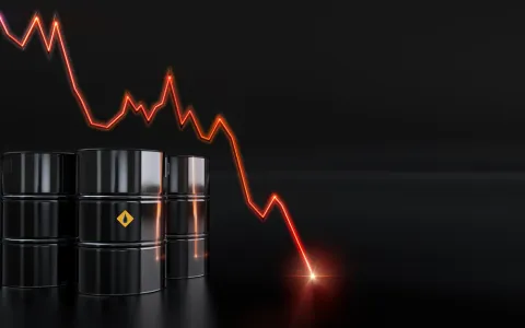 Oil Prices Slip on Fears of Recession, Weak Demand Outlook