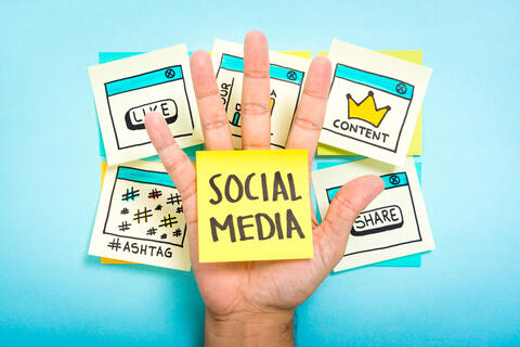 Top 11 Social Media Management Tools For Businesses