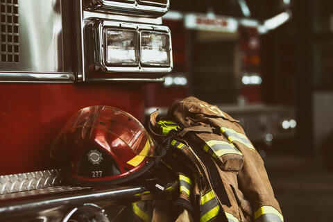 River-float: Firefighter Finds his Lost Helmet After Three Years