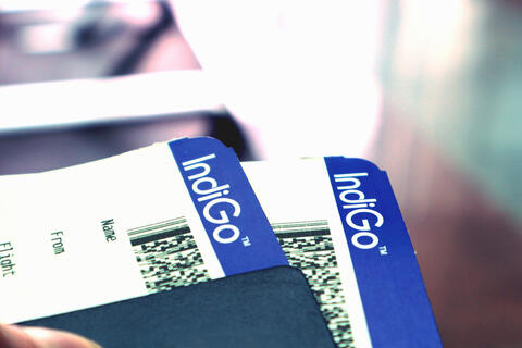 Over 900 IndiGo Flights Delayed As Cabin Crew Staff Flee to Air India