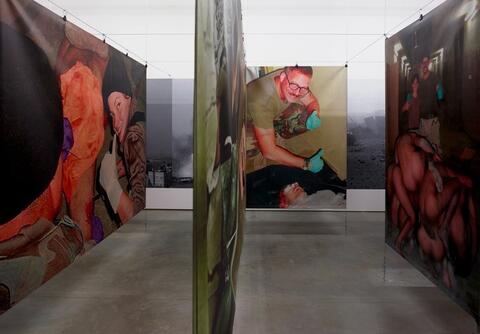 Iraqi Artists Leave #BerlinBiennale in Protest at Abu Ghraib Installation