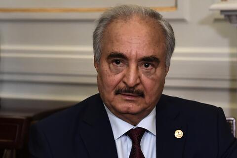 حفتر: زمن الإنقلابات ولى.. والجيش الليبي لن يقف متفرجا