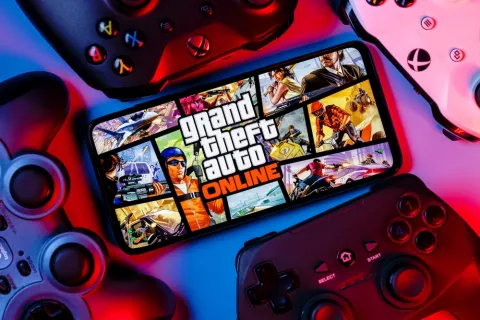 Top 10 Best Open-World Video Games of All Time
