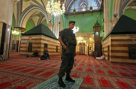 حفل موسيقي داخل المسجد الإبراهيمي